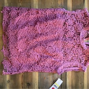 Pick Lace sleeveless top